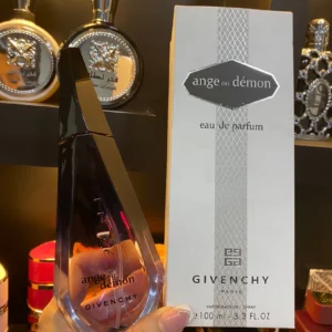 Givenchy Ange ou Demon