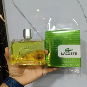 Lacoste Essential