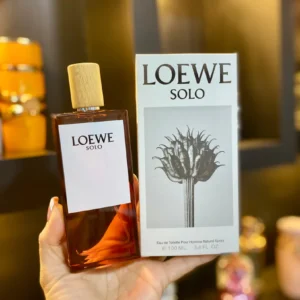 Solo Loewe para Hombres caja blanca letras negras